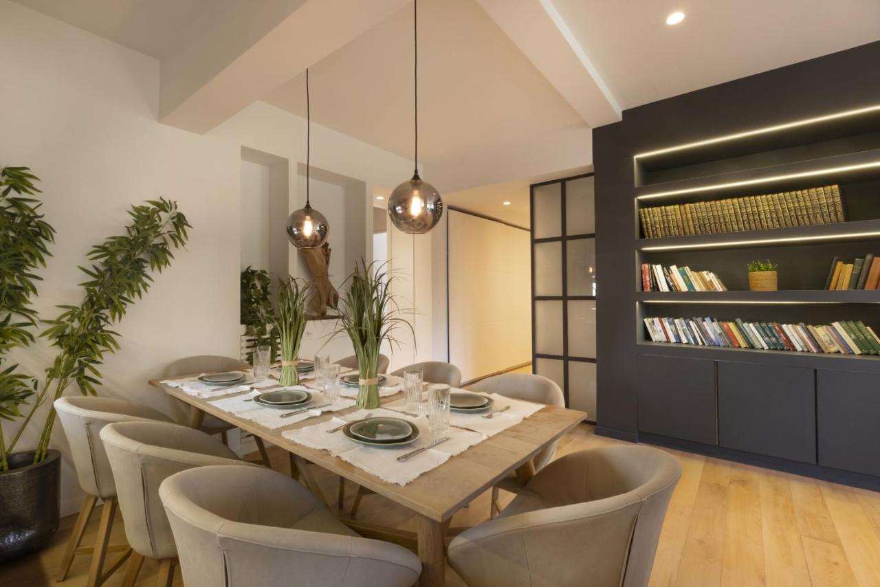 Elegant, Chic, Hip 2 Bedroom W/ Forest View In Athens! エクステリア 写真