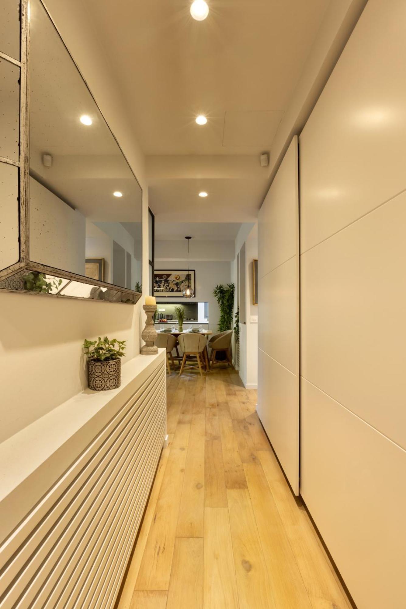 Elegant, Chic, Hip 2 Bedroom W/ Forest View In Athens! エクステリア 写真
