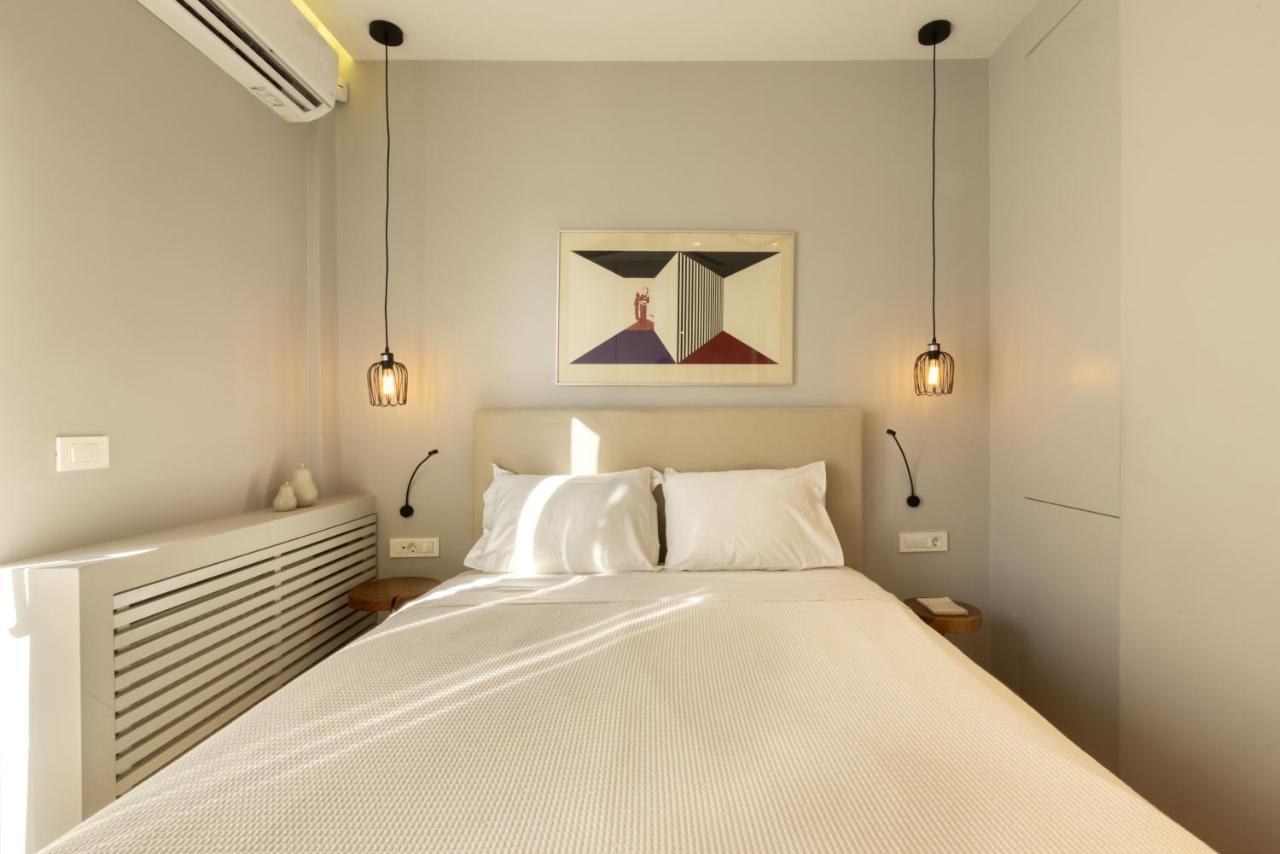 Elegant, Chic, Hip 2 Bedroom W/ Forest View In Athens! エクステリア 写真