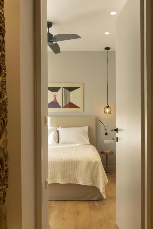 Elegant, Chic, Hip 2 Bedroom W/ Forest View In Athens! エクステリア 写真