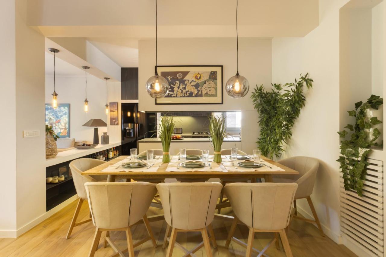 Elegant, Chic, Hip 2 Bedroom W/ Forest View In Athens! エクステリア 写真